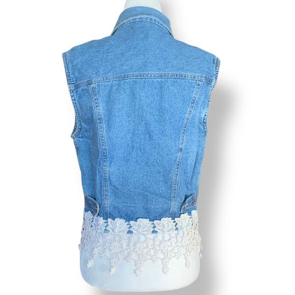 Upcycled Vintage Chambray Denim Vest White Lace Trim Small Custom OOAK Bohemian - Picture 5 of 11